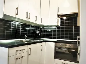 Pronájem bytu 2+kk, Praha - Vinohrady, Radhošťská, 45 m2