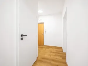 Prodej bytu 3+kk, Praha - Kyje, Sicherova, 92 m2