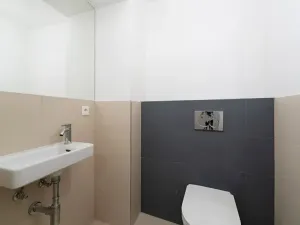 Prodej bytu 3+kk, Bystřice nad Pernštejnem, Masarykovo náměstí, 82 m2