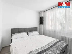 Prodej bytu 4+1, Postoloprty, Jiráskovo náměstí, 77 m2