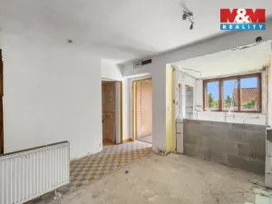 Prodej rodinného domu, Rynholec, nám. 1. máje, 363 m2