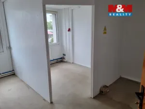 Pronájem obchodního prostoru, Jihlava, Kosovská, 336 m2