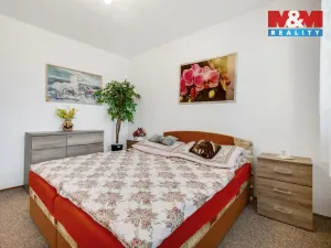 Prodej bytu 2+1, Unhošť, Karla Čapka, 51 m2
