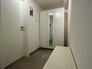 Pronájem bytu 2+kk, Praha, Kubánské náměstí, 41 m2