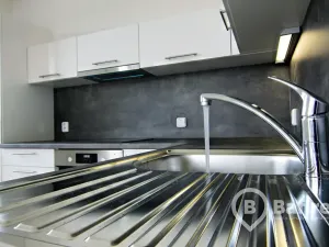 Pronájem bytu 2+kk, Olomouc, Edvarda Beneše, 57 m2