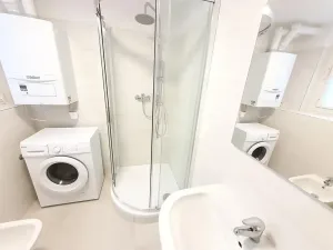 Pronájem bytu 3+kk, Praha - Nusle, náměstí Bratří Synků, 76 m2