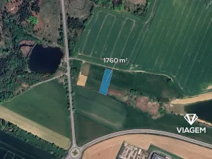 Prodej pole, Velká Bíteš, 1760 m2