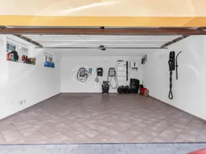 Prodej rodinného domu, Šestajovice, 255 m2