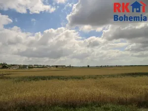 Prodej pozemku pro bydlení, Dobrovice, 667 m2