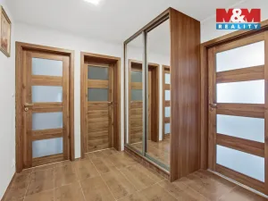 Prodej bytu 3+1, Praha - Prosek, Prosecká, 69 m2