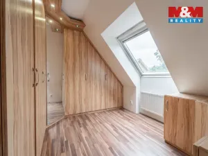 Prodej rodinného domu, Šestajovice, Potoční, 297 m2