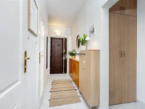 Prodej bytu 3+1, Praha - Hlubočepy, Lamačova, 72 m2