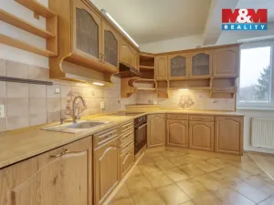 Prodej bytu 3+1, Město Touškov, Partyzánská, 81 m2
