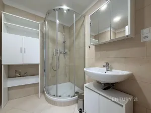 Prodej bytu 1+kk, Praha - Libuš, Na domovině, 28 m2
