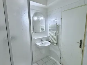 Prodej bytu 2+kk, Praha - Hlubočepy, Trnkovo náměstí, 45 m2
