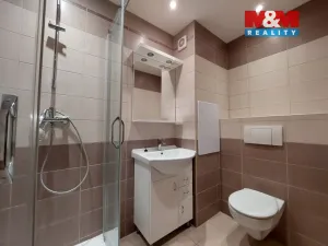 Prodej bytu 3+1, Klášterec nad Ohří - Miřetice u Klášterce nad Ohří, Pod Stadionem, 62 m2