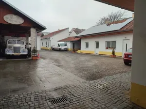 Pronájem bytu 1+1, Brno, Mojmírovo náměstí, 18 m2