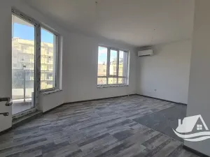 Prodej bytu 2+kk, Primorsko, Bulharsko, 58 m2