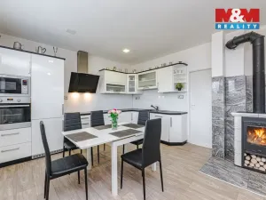 Prodej rodinného domu, Ostřetín, 160 m2