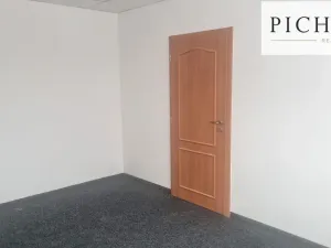 Pronájem kanceláře, Otovice, K Panelárně, 768 m2