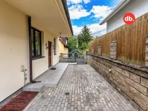 Prodej rodinného domu, Karlovy Vary, Krokova, 280 m2