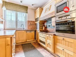 Prodej rodinného domu, Karlovy Vary, Krokova, 280 m2