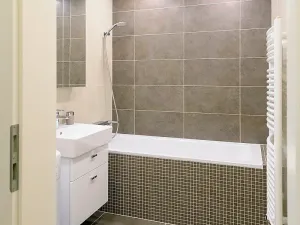 Pronájem bytu 2+kk, Praha - Liboc, Naardenská, 54 m2
