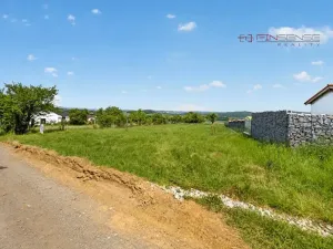 Prodej pozemku pro bydlení, Lužany, 1959 m2