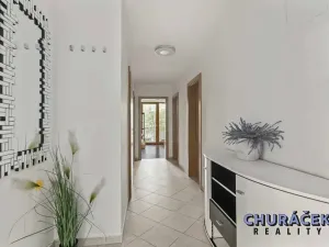 Prodej bytu 3+kk, Praha - Hrdlořezy, V třešňovce, 287 m2