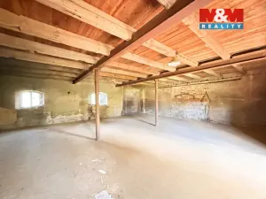Prodej rodinného domu, Zálužice, 200 m2