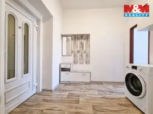 Pronájem bytu 2+kk, Karlovy Vary - Dvory, Chebská, 79 m2