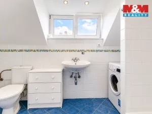 Pronájem bytu 1+kk, Praha - Libeň, Kundratka, 42 m2