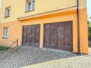 Prodej bytu 4+1, Praha - Smíchov, U Mrázovky, 68 m2