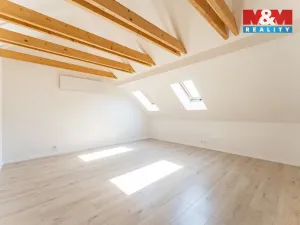 Pronájem bytu 2+kk, Libenice, 64 m2