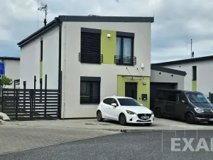 Pronájem rodinného domu, Úvaly, Skácelova, 152 m2