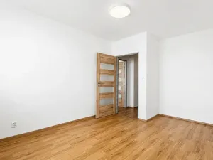 Prodej bytu 3+1, Praha - Bohnice, Vratislavská, 72 m2
