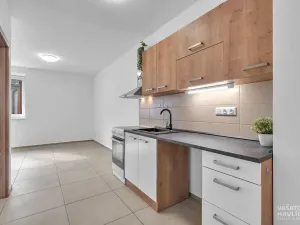 Pronájem bytu 2+kk, Přelouč, Štítného, 49 m2