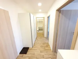 Pronájem bytu 3+kk, Praha - Michle, V zápolí, 75 m2