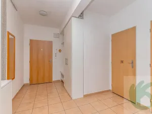 Pronájem bytu 2+kk, Praha - Čakovice, Marty Krásové, 51 m2