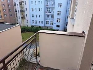 Pronájem bytu 2+1, Hradec Králové, U Koruny, 75 m2