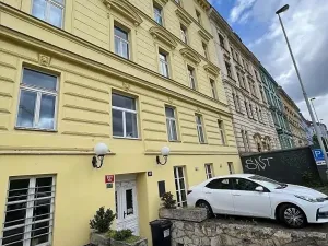 Prodej bytu 2+kk, Praha - Smíchov, Radlická, 60 m2