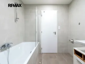Pronájem bytu 2+kk, Praha - Jinonice, Kloudova, 50 m2