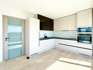 Pronájem bytu 2+kk, Brno, třída Generála Píky, 65 m2