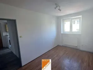 Pronájem bytu 3+kk, Kadaň, Březinova, 66 m2