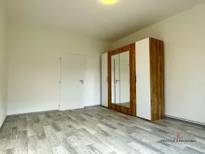 Pronájem bytu 2+1, Praha - Strašnice, Nučická, 70 m2