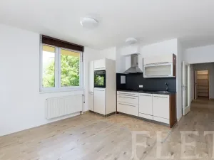 Prodej bytu 2+kk, Praha - Letňany, Zlonická, 51 m2