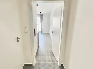 Pronájem bytu 1+kk, Praha - Hlubočepy, Vítové, 30 m2