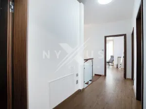 Pronájem rodinného domu, Praha - Dolní Měcholupy, Nad sadem, 204 m2