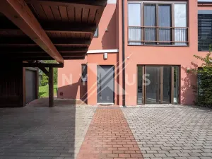 Pronájem rodinného domu, Praha - Dolní Měcholupy, Nad sadem, 204 m2
