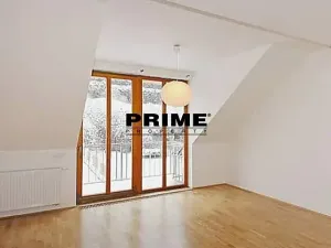 Pronájem kanceláře, Praha - Střešovice, Nad hradním vodojemem, 350 m2